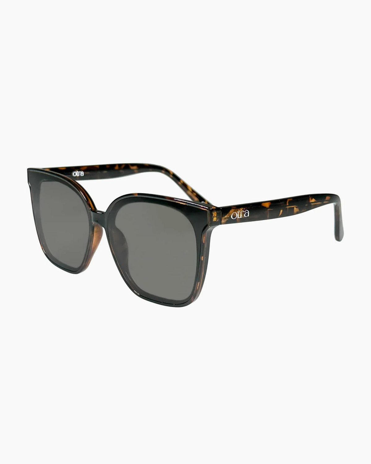 BETTY SUNGLASSES TORT/SMOKE