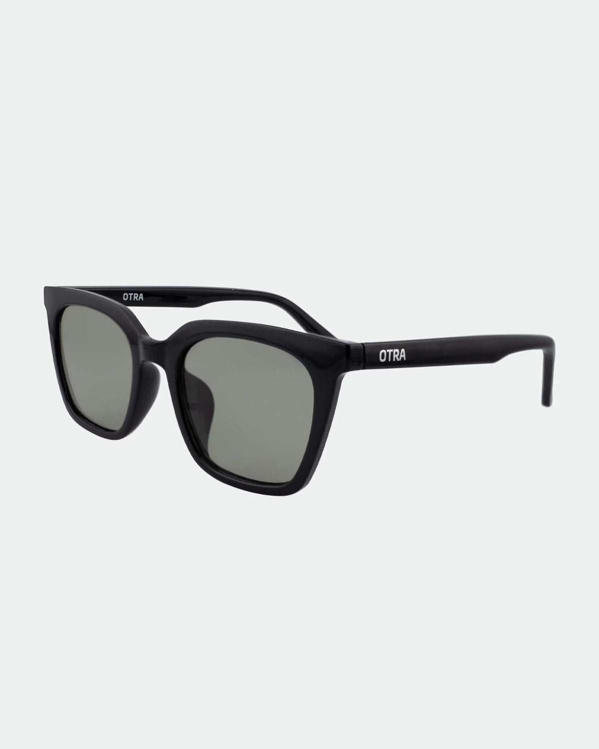 BREE SUNGLASSES BLACK/OLIVE