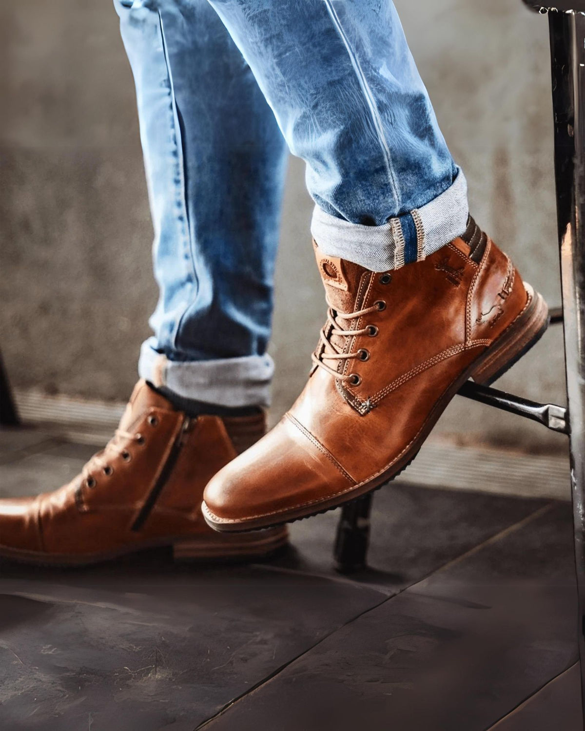 CHAMBERS BOOTS COGNAC LEATHER