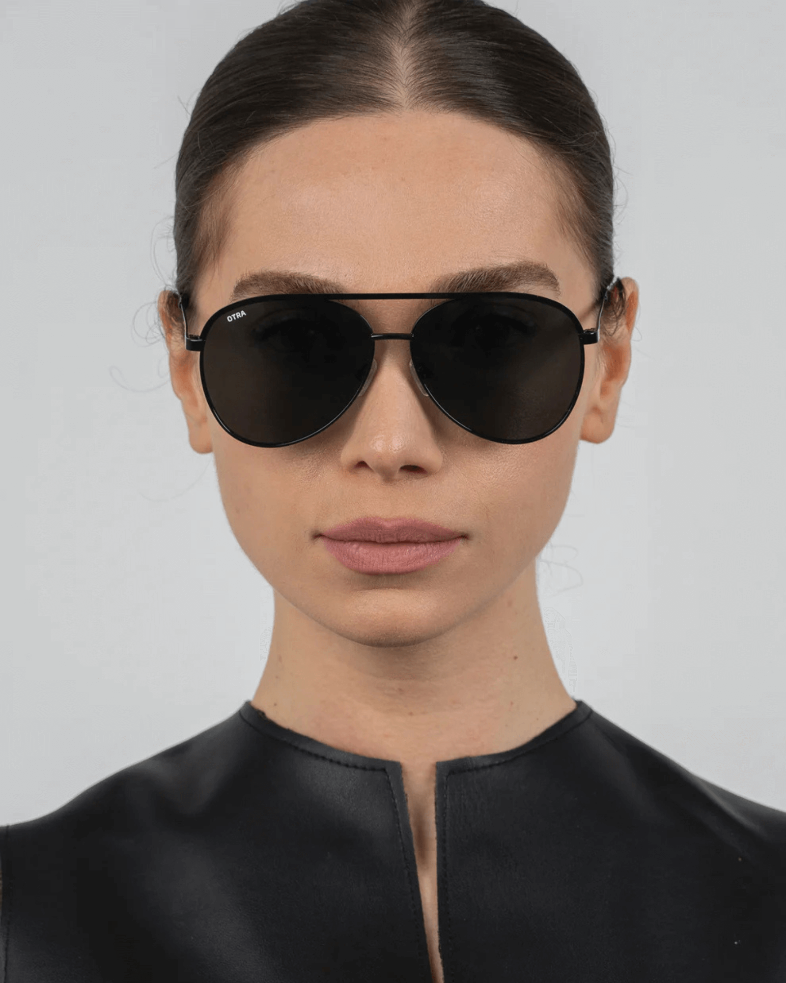 CHARLIE SUNGLASSES BLACK/SMOKE