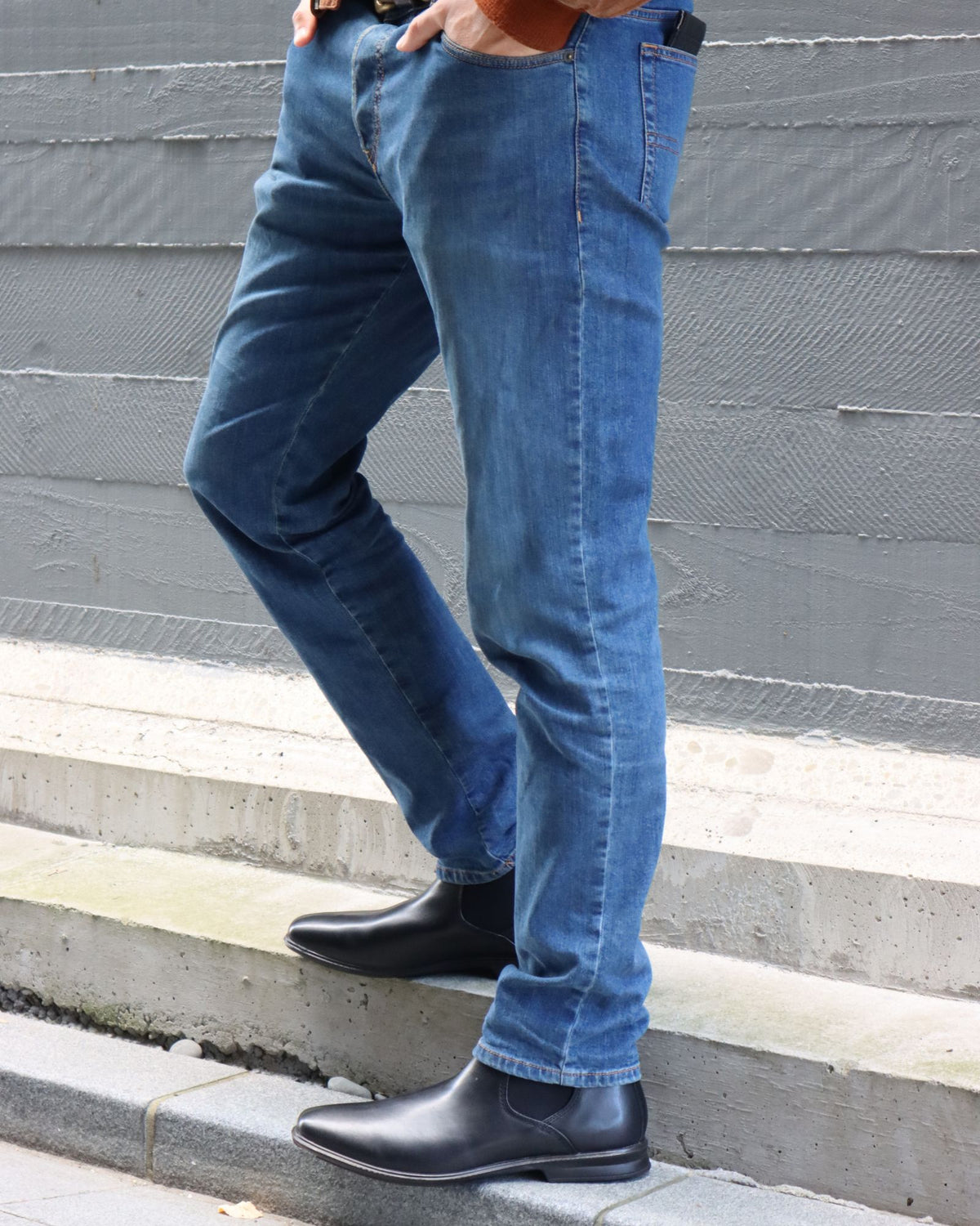 CHELSEA BOOTS BLACK LEATHER