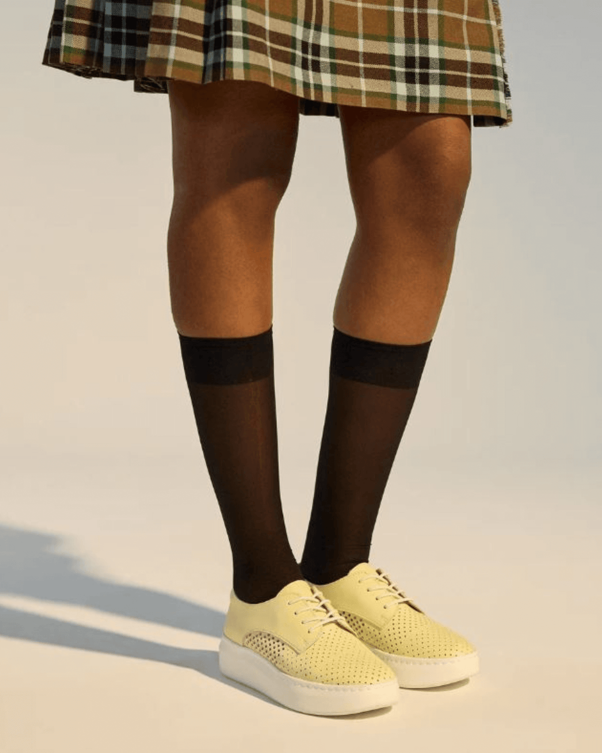 DERBY CITY PUNCH SOFT LEMON