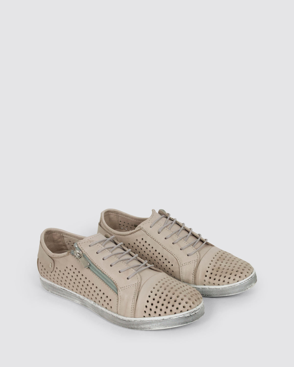 EG17 SNEAKERS TAUPE LEATHER