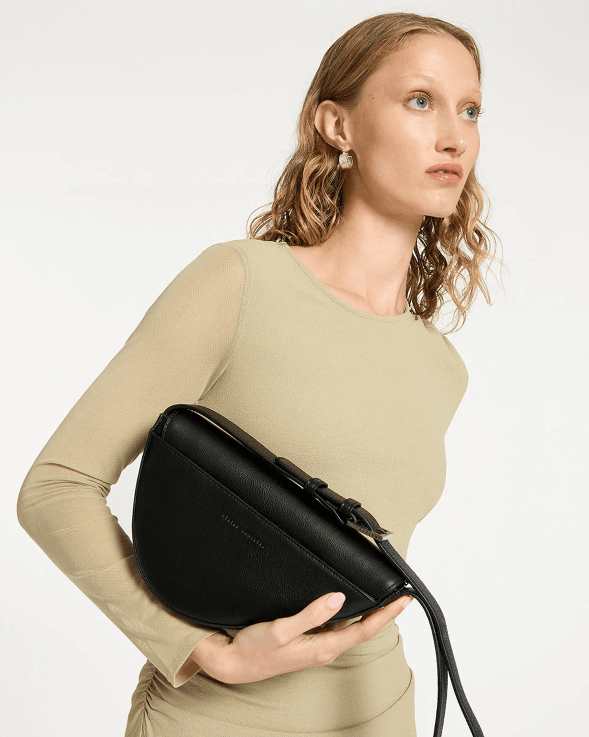 ETHEREAL BAG BLACK