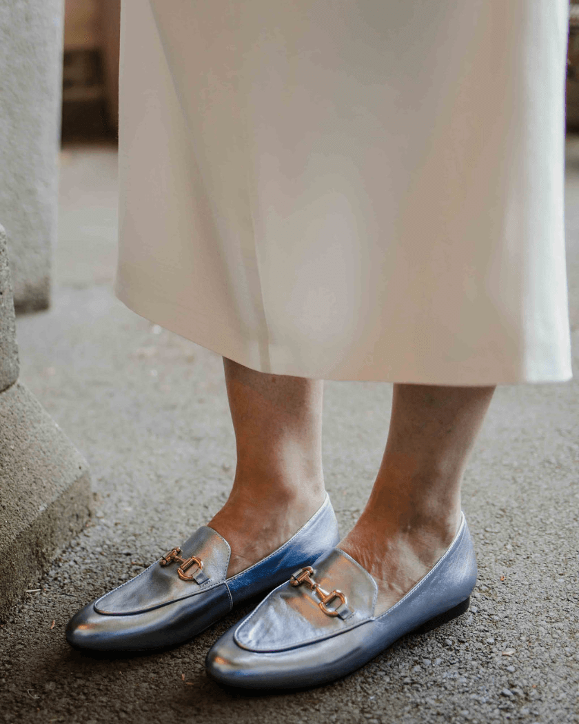 Dull 2025 silver shoes