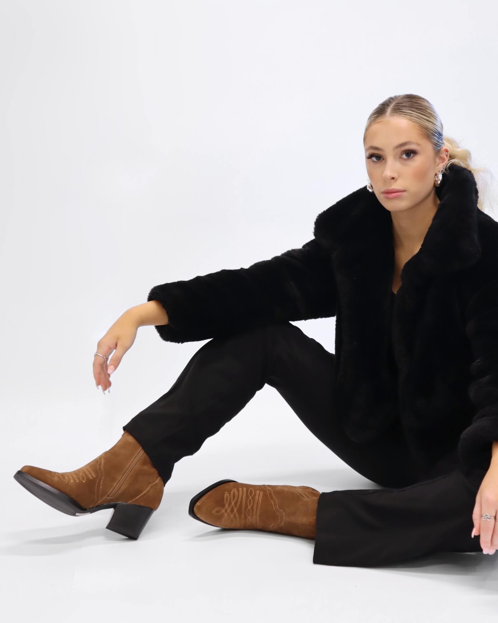 JERMONE ANKLE BOOTS TAN SUEDE