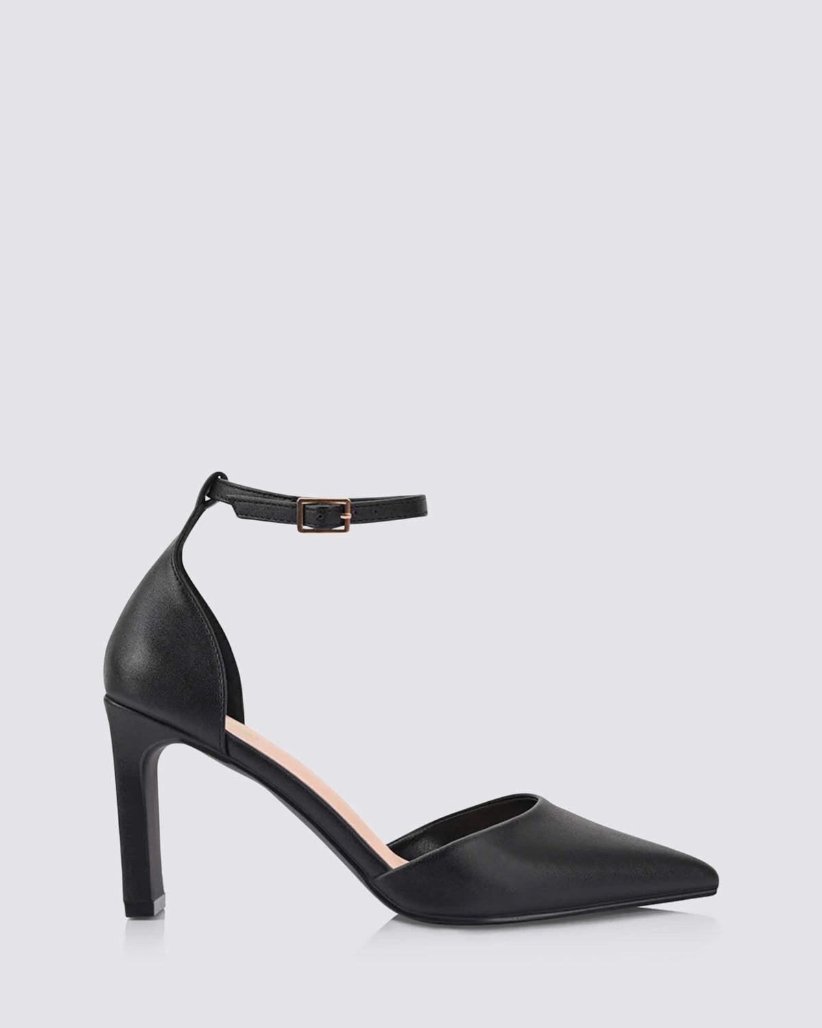 KOSTA CLOSED TOE HEELS BLACK