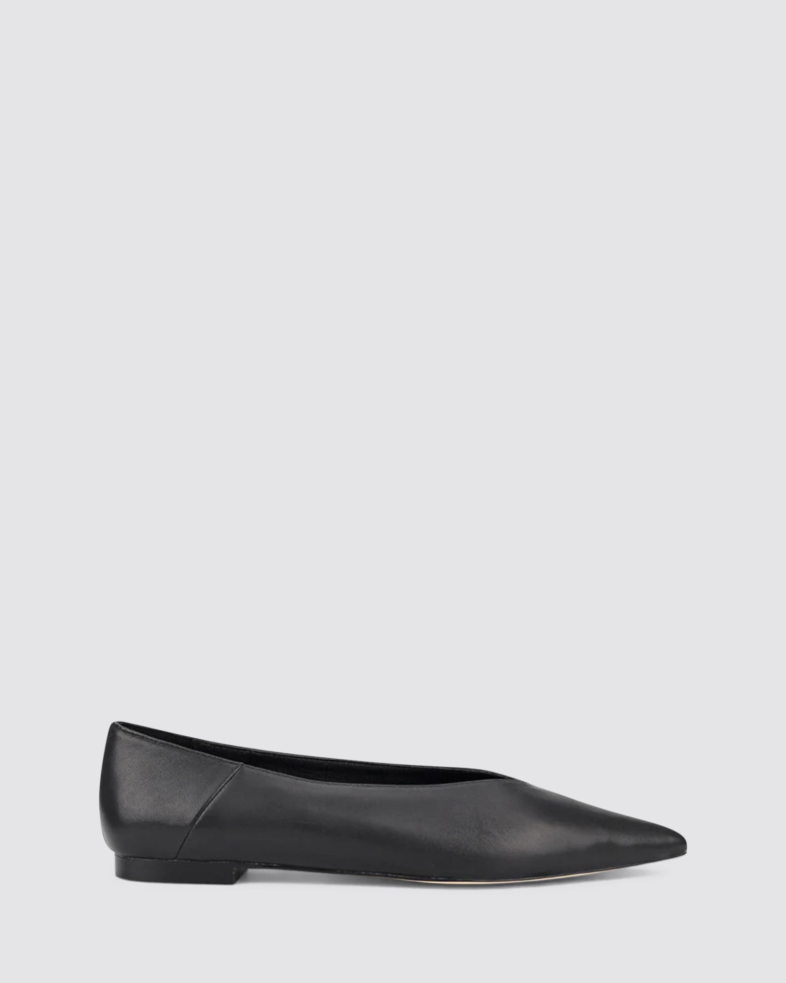 LOCKE FLAT PUMPS BLACK LEATHER