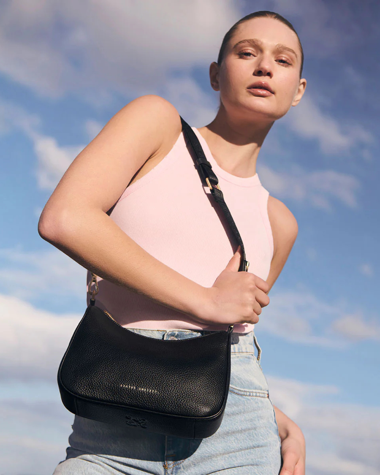 LOOK BOTH WAYS BAG BLACK/BRUSHED GOLD