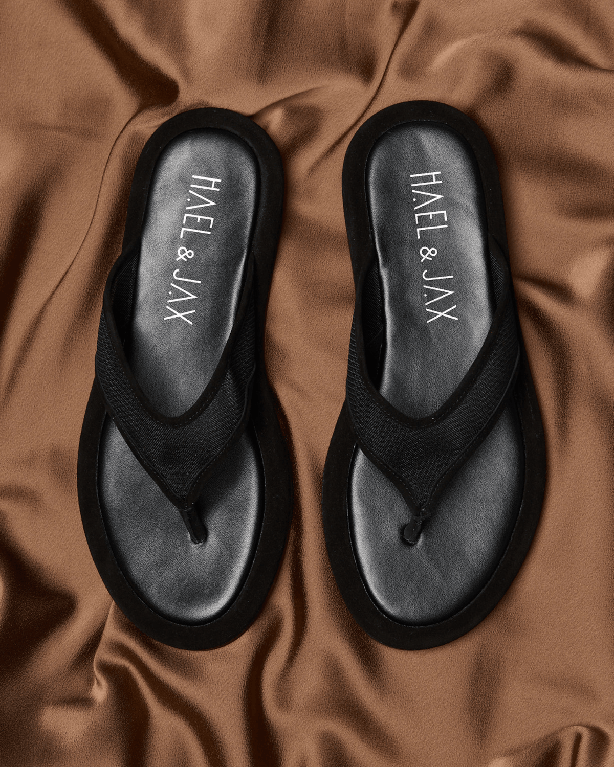 MIDNIGHT SANDALS BLACK