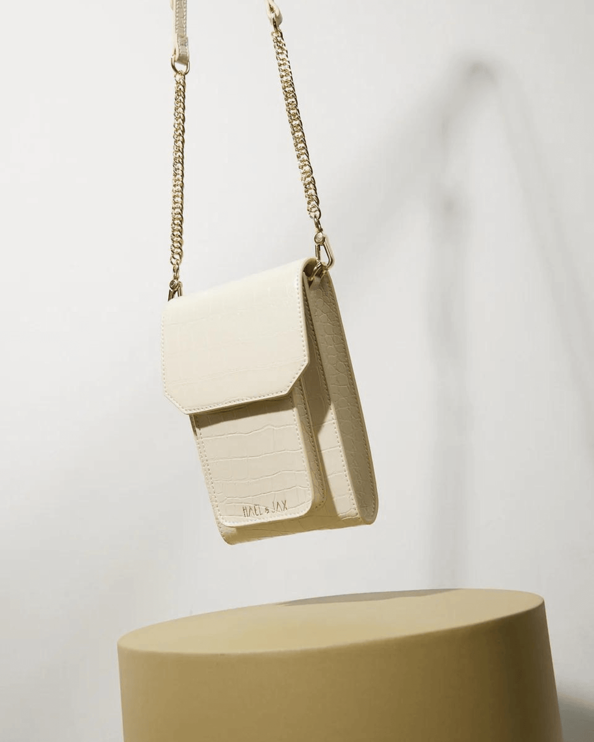 PALOMA BAG IVORY CROC