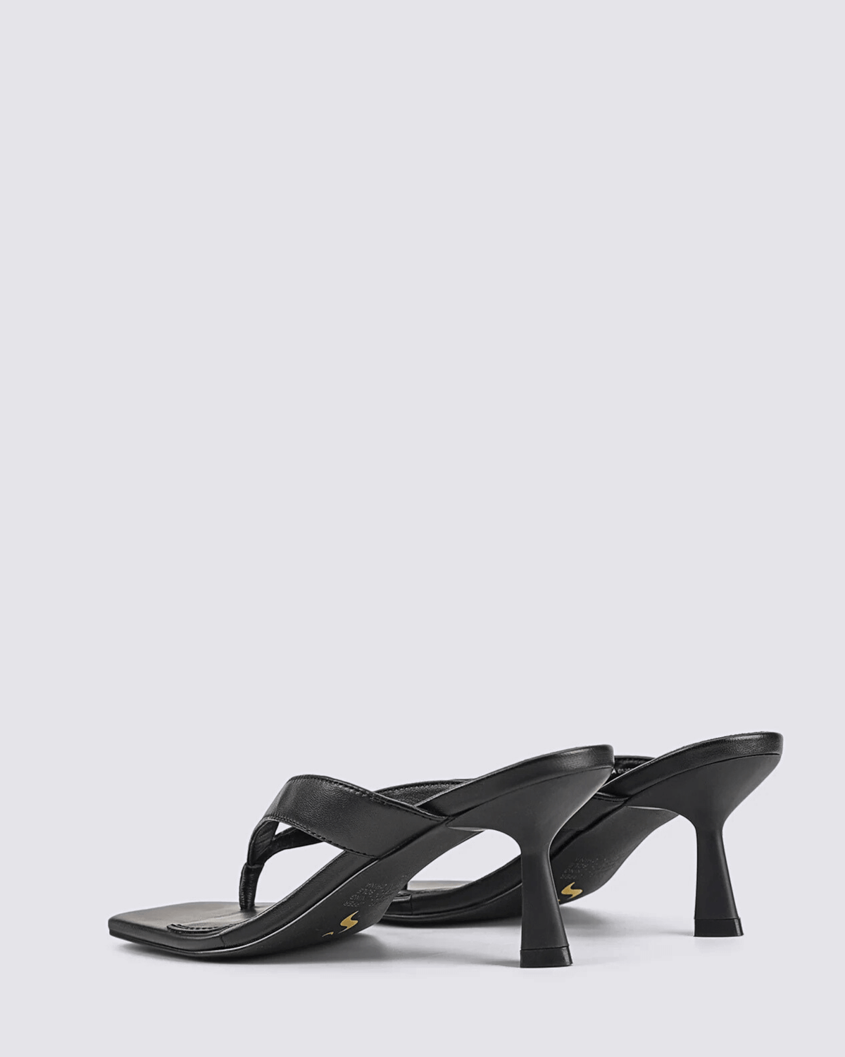 SARDINIA THONG HEELS BLACK