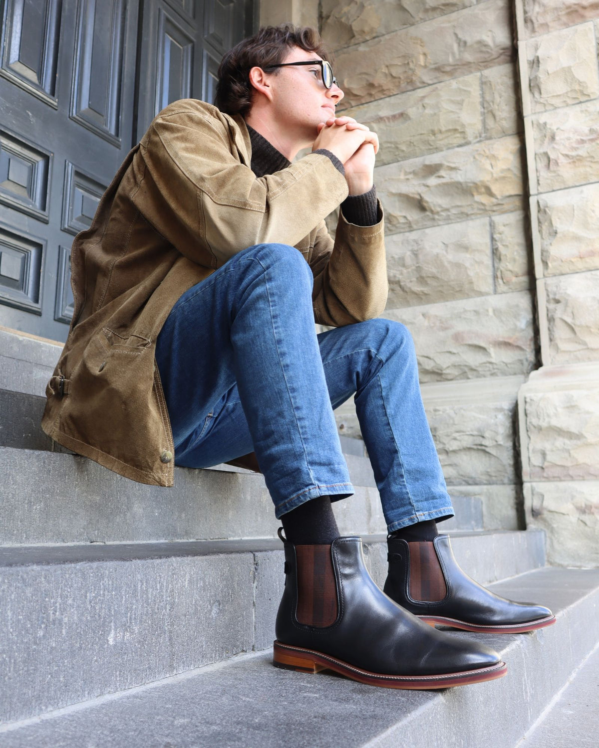 SCUTTLE CHELSEA BOOTS BLACK LEATHER