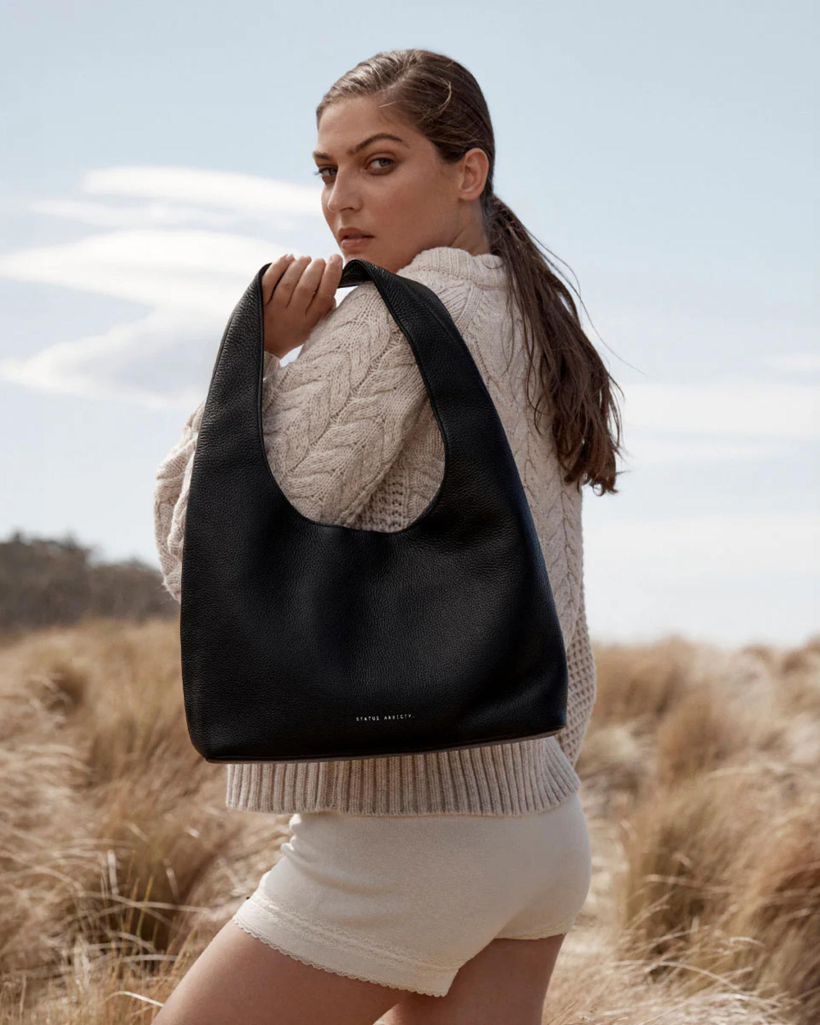 SOLSTICE BAG BLACK