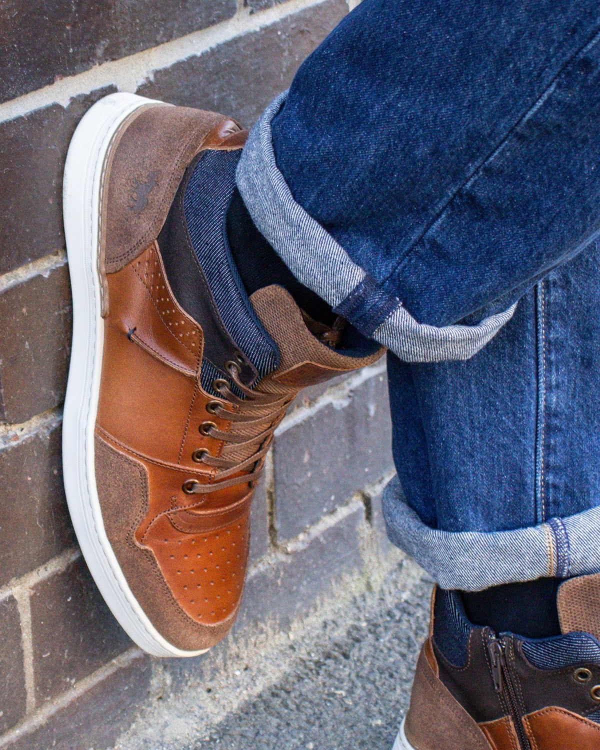 TAMA MENS SNEAKERS TAN