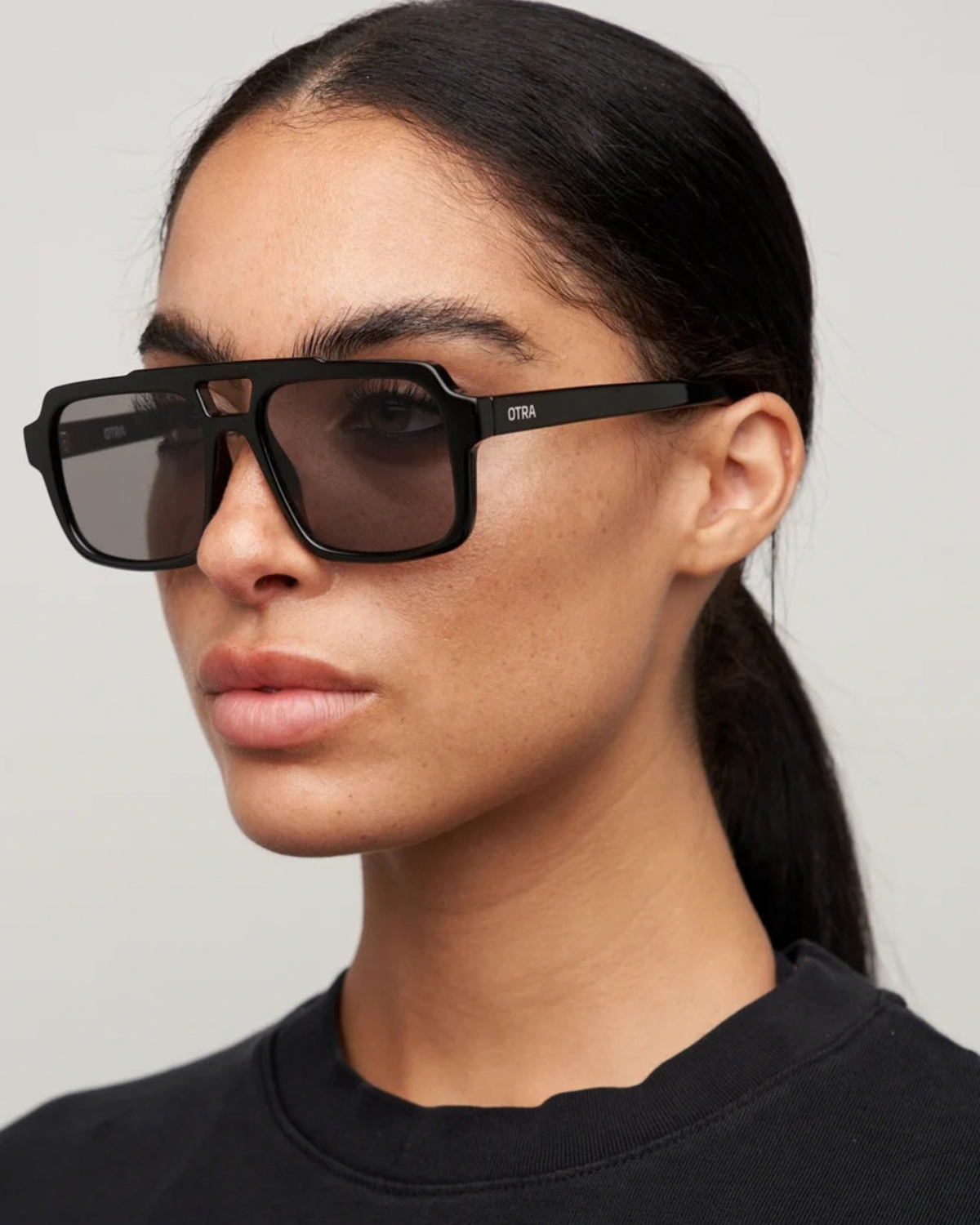 TAME SUNGLASSES BLACK/SMOKE